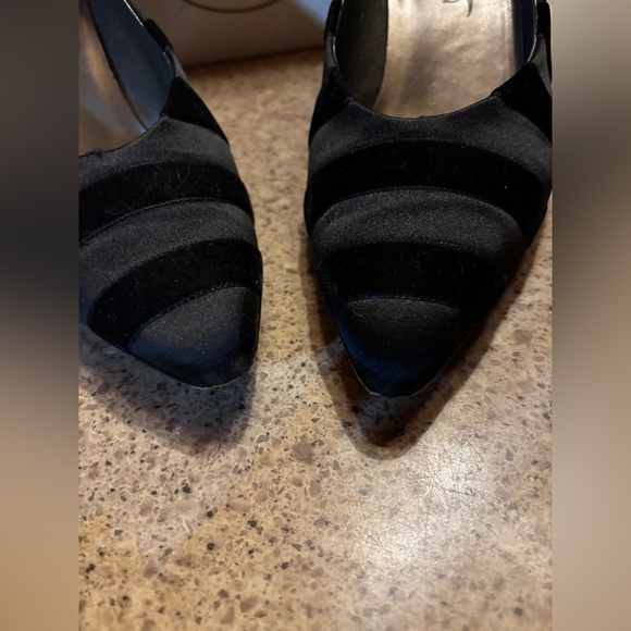 Vintage Paloma Heels black velvet and‎ satin 9 - Picture 4 of 9